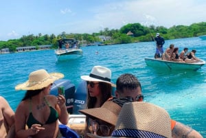 Cartagena: 5 Rosario Eilanden Tour met snorkelen en lunch
