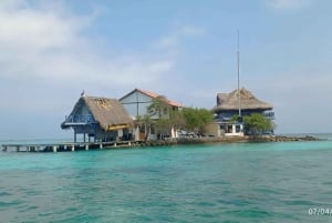 Cartagena: All-Inclusive Rosario Islands Speedboat Tour