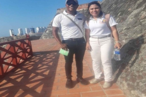 CARTAGENA: BILINGUAL HISTORICAL CITY TOUR IN A TRADITIONAL CHIVA (TRADITIONAL CHIVA)