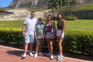 Cartagena: CITY TOUR IN ENGLISH, Old city, Monuments, Castle
