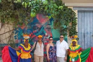 Cartagena: Private Tour of the Walled City & Getsemani