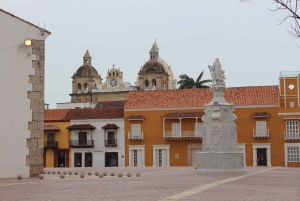 Cartagena: Private Walking Tour in the Old City & Getsemani