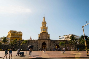 Cartagena: Private Walking Tour in the Old City & Getsemani