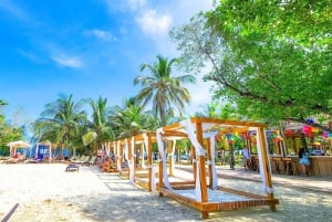 Cartagena: Rosario de Mar aprovechamiento del día con almuerzo y copa de bienvenida