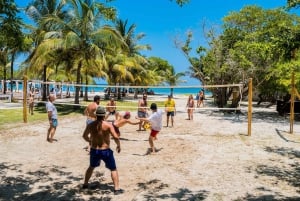 Cartagena: Rosario de Mar aprovechamiento del día con almuerzo y copa de bienvenida