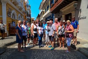 Cartagena: Shared Walking Tour of the Colonial Old Town