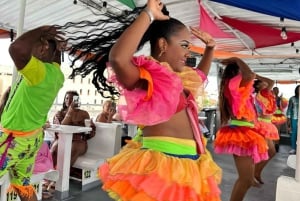 Cartagena: Sunset boat ride on the bay with an open bar and a musical show!
