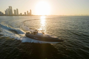 Cartagena: Sunset VIP Bay Tour with Open Bar, and Club