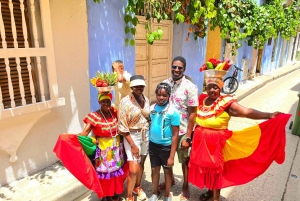 Cartagena Sunset Walking Tour: History, Walls & Getsemaní