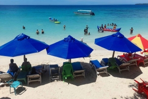 Cartagena: Traditional Daytour to Playa Blanca By Bus!