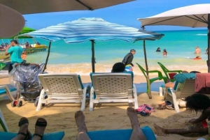 Cartagena: Traditional Daytour to Playa Blanca By Bus!