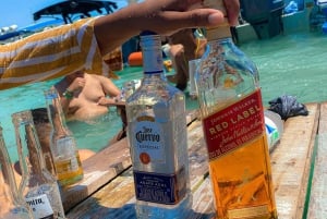 Cartagena's Legendary Boat Party: Full Day in Cholón