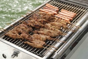 Круиз на катамаране к острову Иль-о-Серф и водопаду GRSE