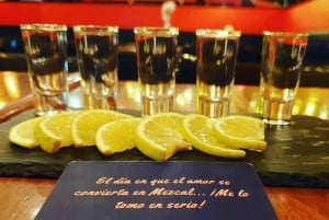 CDMX: Tacos and mezcal night tour