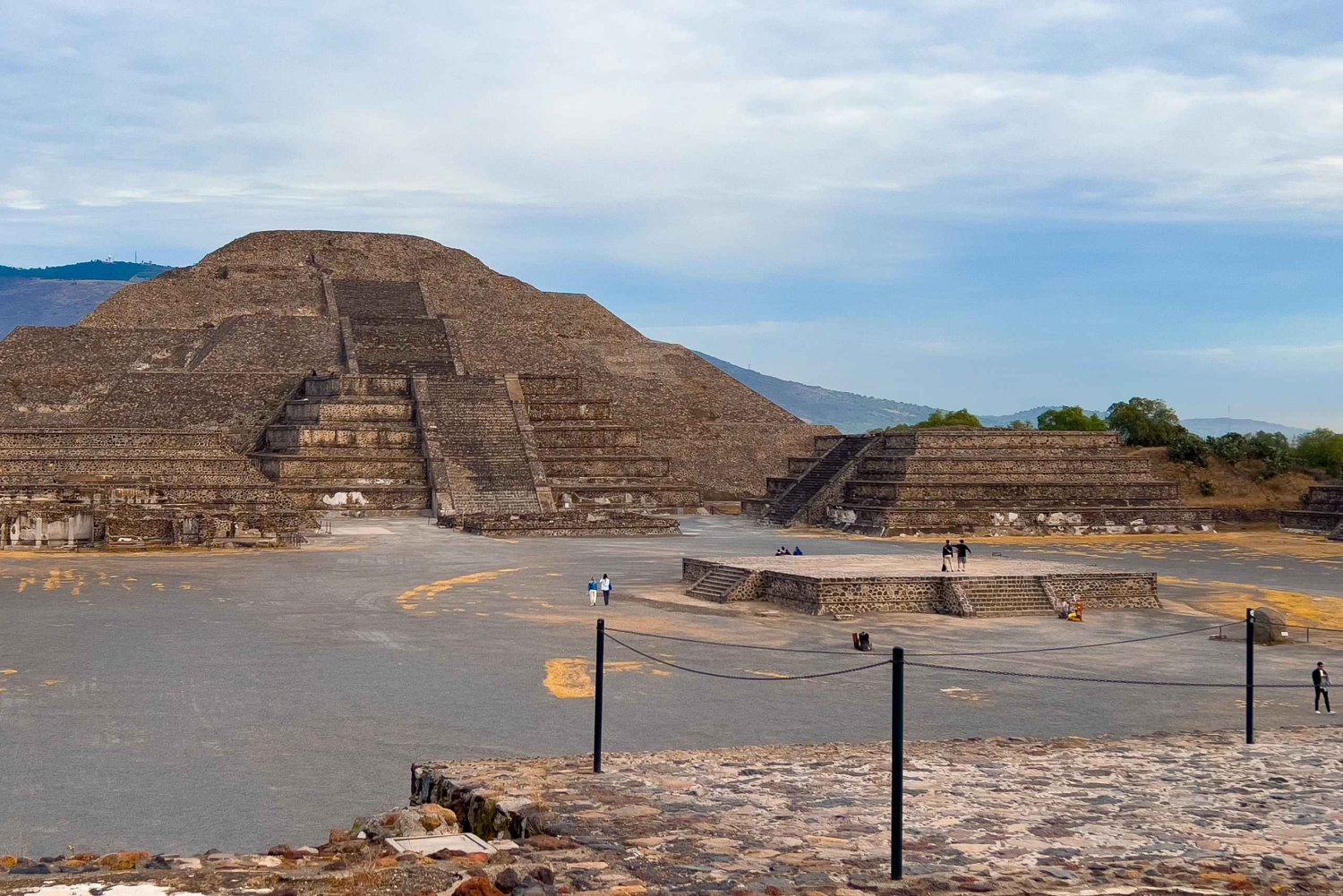 CDMX: Visita guiada às Pirâmides de Teotihuacan e ao Santuário de Guadalupe