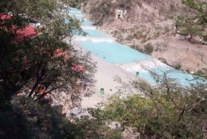 CDMX a Grutas Tolantongo: Oásis de águas termais