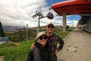 Ciudad Bolívar district by cable car, tour, and graffiti workshop