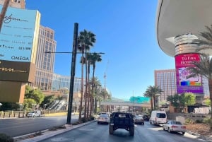 Yhdistelmä: Las Vegas Strip, autiomaa ja historia – Hummer-kierros