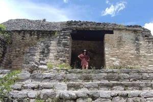 Costa Maya: Mayan ruins and jungle