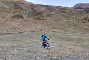 Courmayeur: Ebike Tour in Val Ferret up to Rifugio Elena