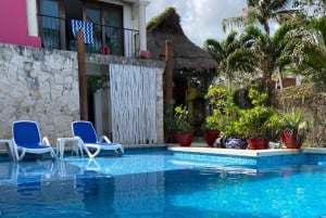 Cozumel: Passe de um dia com tudo incluído no clube de praia com bar aberto