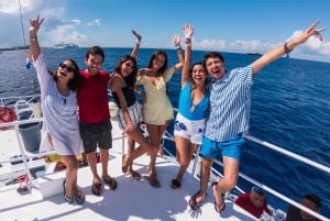 Catamaran snorkeltour & lunch in Cozumel