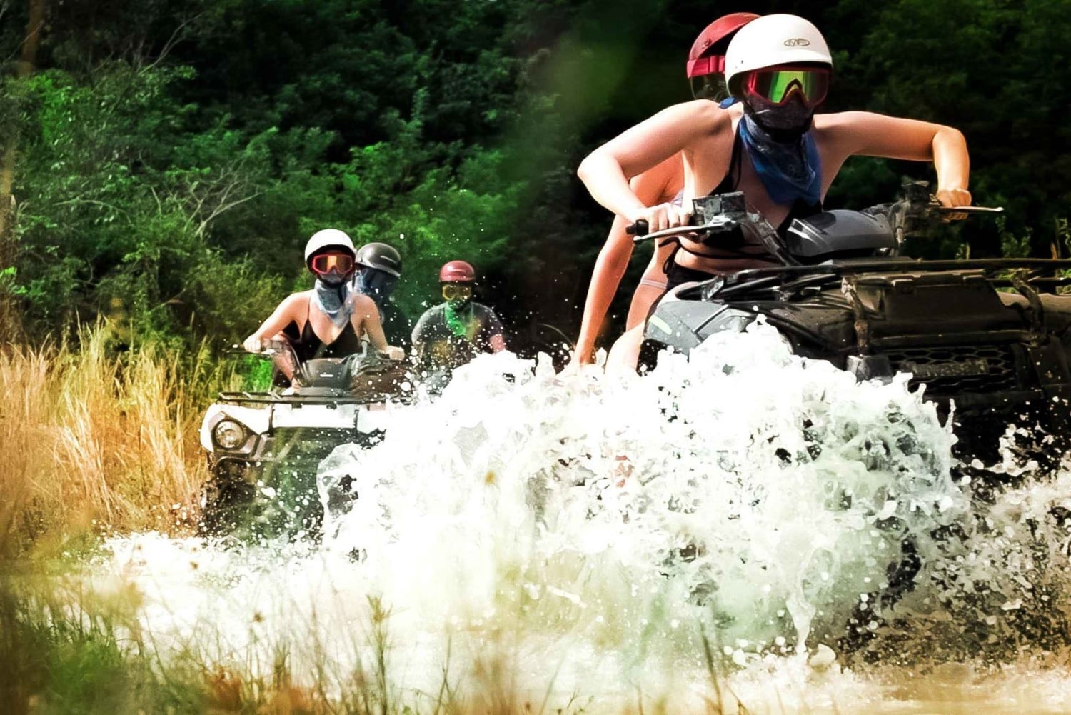 Landutflykt i Cozumel: ATV Jade Cavern & tequilaprovning