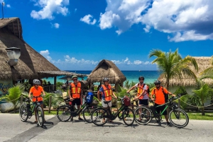 Cozumel: West Coast E-Bike and Snorkeling Tour