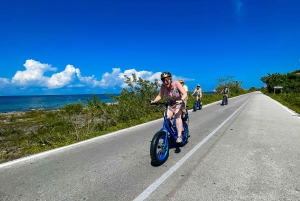 Cozumel: West Coast E-Bike and Snorkeling Tour
