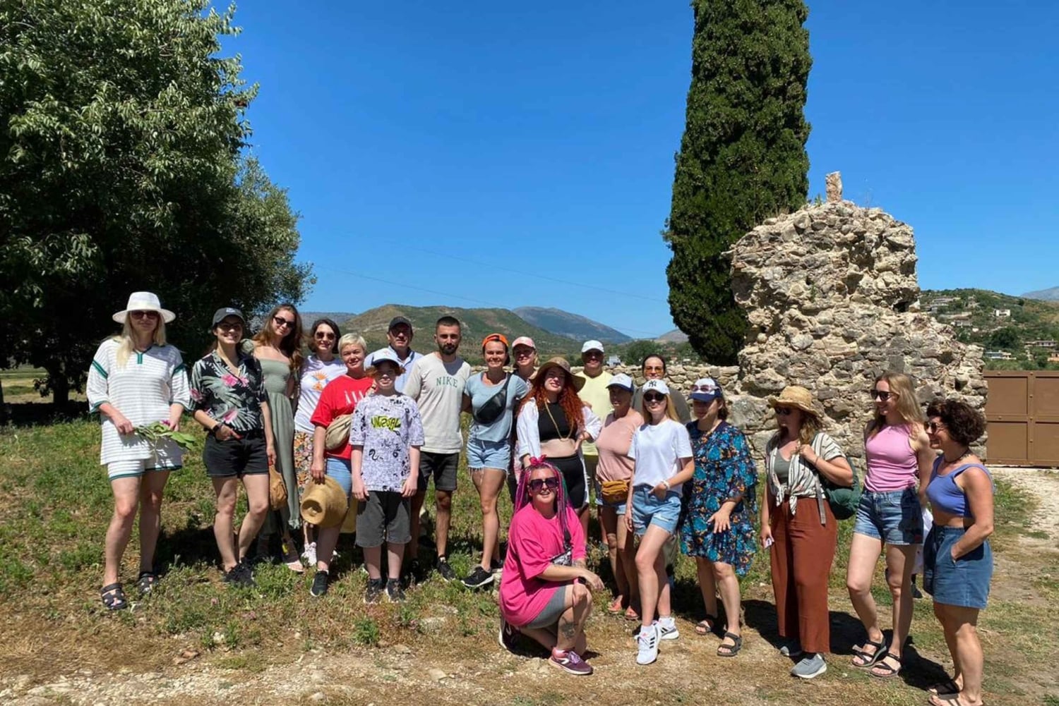 Daglig tur til: Blue Eye, kloster, Gjirokaster og Lekursi Slot