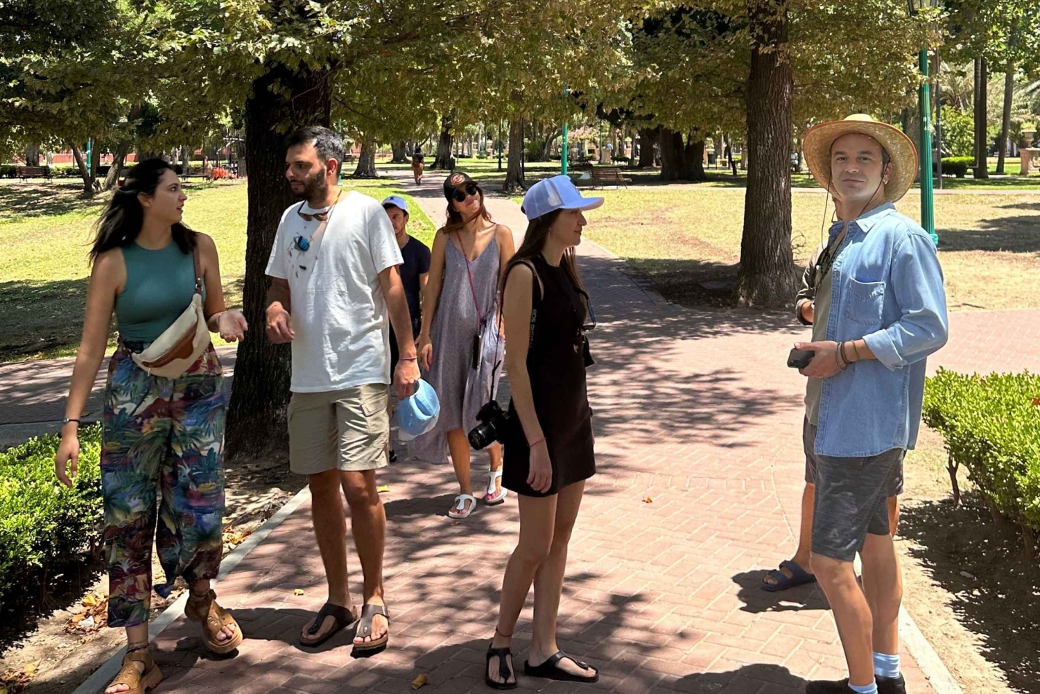 Discover Buenos Aires: City Tour