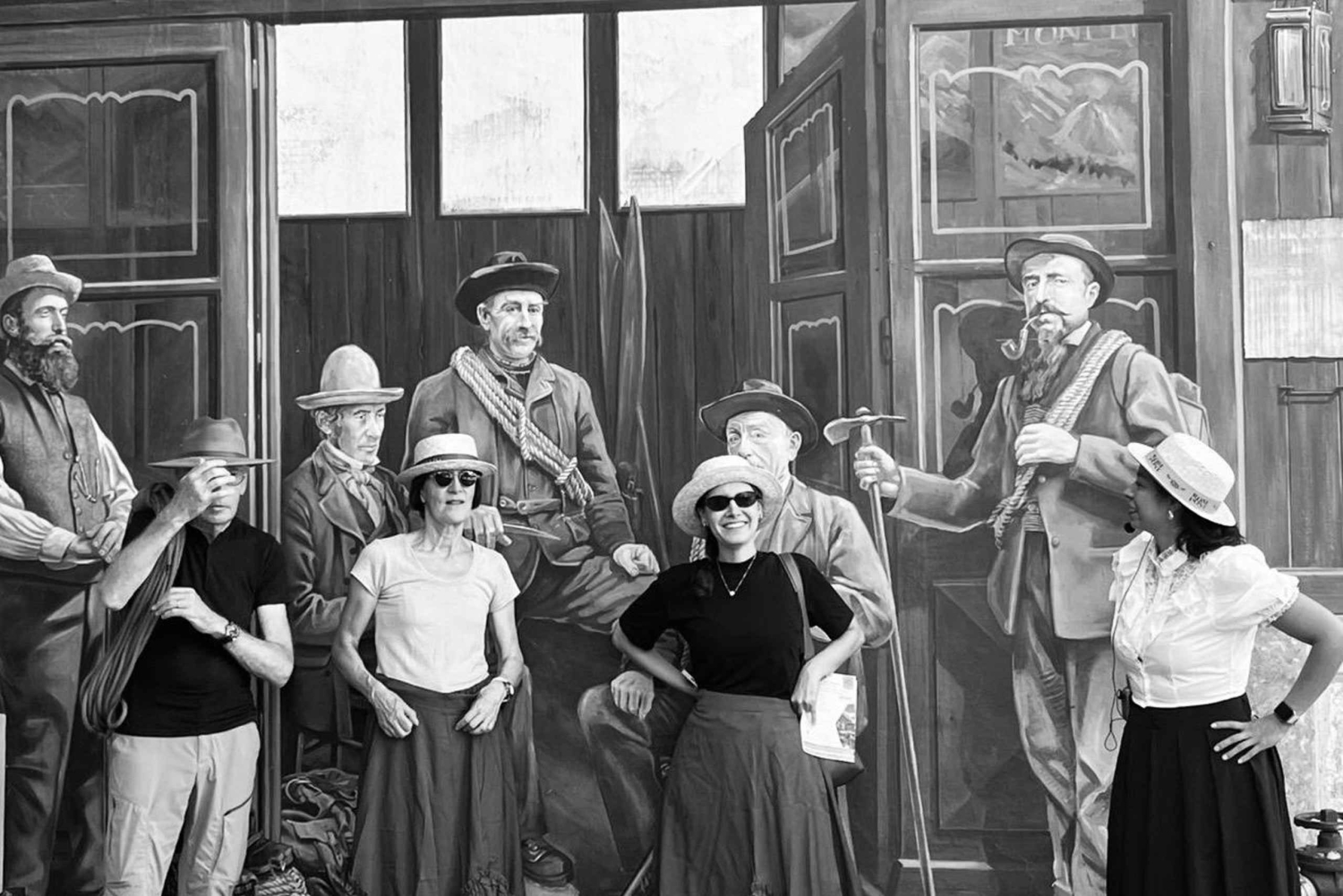 اكتشف شاموني مع أحد السكان المحليين واستمتع بمقبلات فرنسية