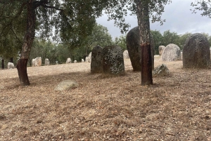 Evora : Cromlech des Almendres et Grand Dolmen de Zambujeiro
