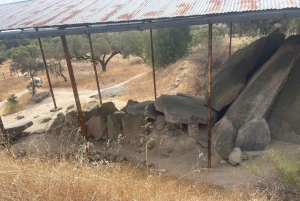 Evora : Cromlech des Almendres et Grand Dolmen de Zambujeiro
