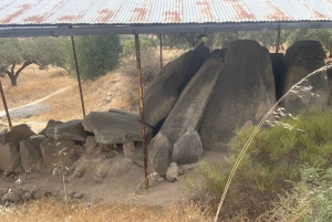 Evora : Cromlech des Almendres et Grand Dolmen de Zambujeiro