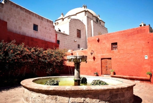 Explore Arequipa+Santa Catalina Monastery with a guided tour