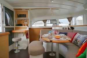 Fajardo: Dagskryssning med katamaran till Palomino Island med lunch