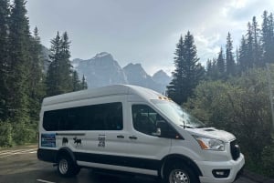 Von Banff/Canmore: Shuttle zum Moraine Lake und Lake Louise