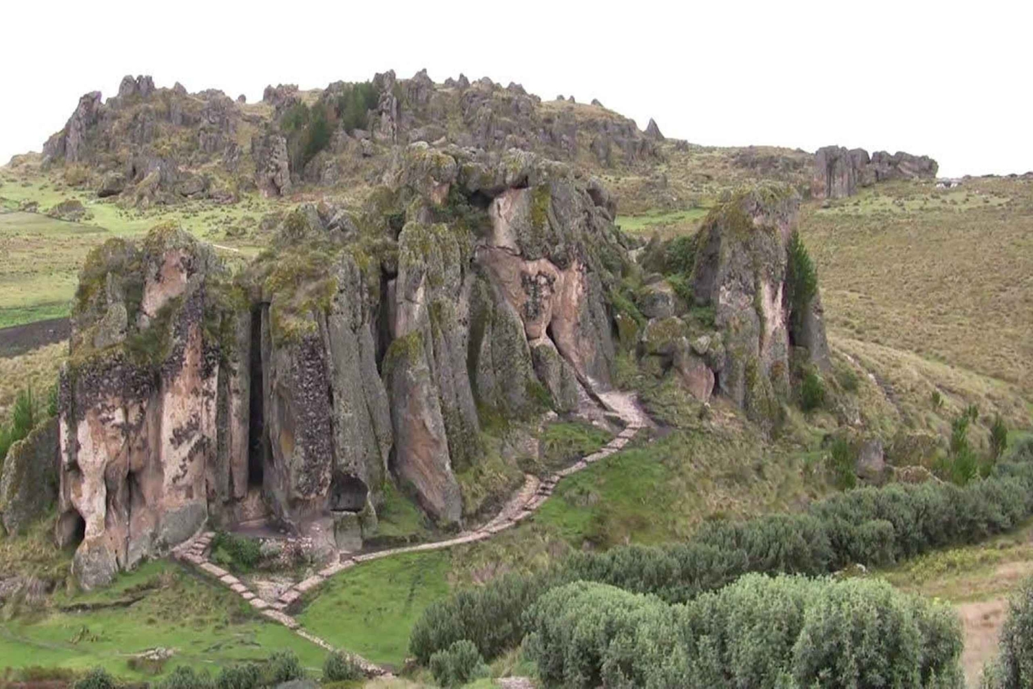 Von Cajamarca aus: Archäologischer Komplex Cumbemayo