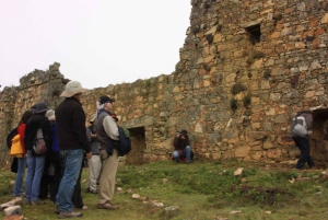 Från Cajamarca: Markahuamachuco 'Nordens Machu Picchu'.