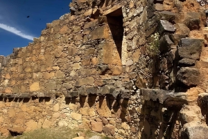 Från Cajamarca: Markahuamachuco 'Nordens Machu Picchu'.