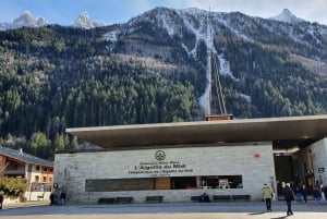 From Geneva: Private Day Tour to Chamonix and Mont-Blanc