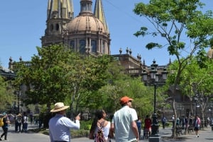 From Guadalajara: Downtown and Tlaquepaque Sightseeing Tour