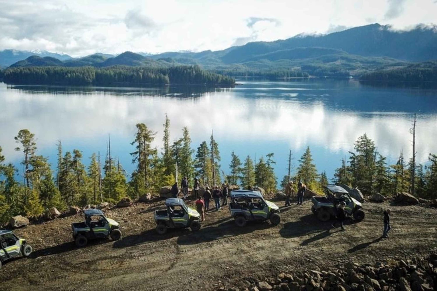Från Ketchikan: Mahoney Lake Off-Road UTV Tour med lunch