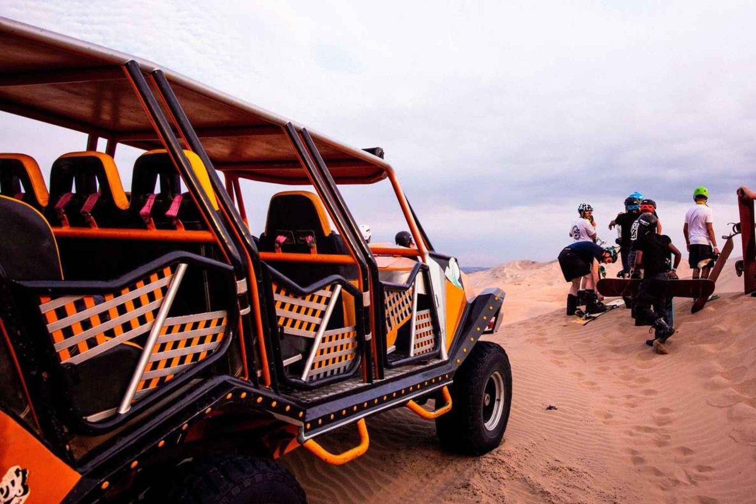 From Lima: Paracas and Huacachina Guided Desert Oasis Trip