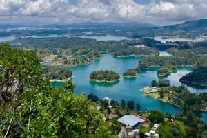 Z Medellin: jednodniowa wycieczka do Guatapé z El Peñol Rock i lunch