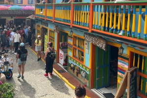 Fra Medellín: Privat tur til Guatapé og Peñol Rock