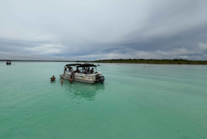 Da Cidade do México: 4 dias Laguna de 7 colores Bacalar Tour com guia