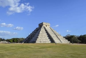 Desde Playa del Carmen: Tour a Chichén Itzá, Valladolid con Cenote y buffet