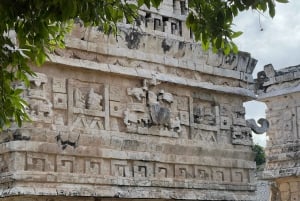 Da Valladolid: Tour di Chichen Itza e 2 Cenotes